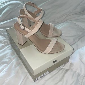 BPLULA-LEA blush suede heels size 7.5
